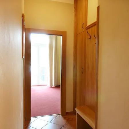 Guest house Romana 3*